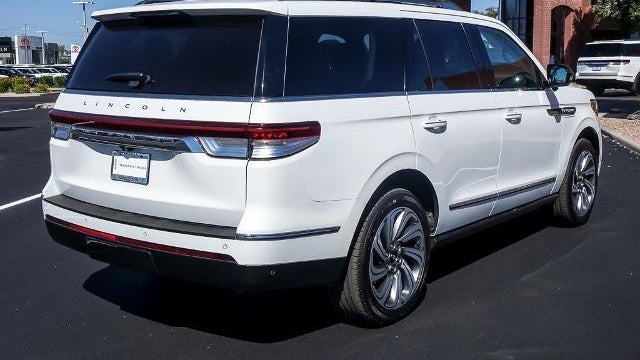 2023 Lincoln Navigator Reserve