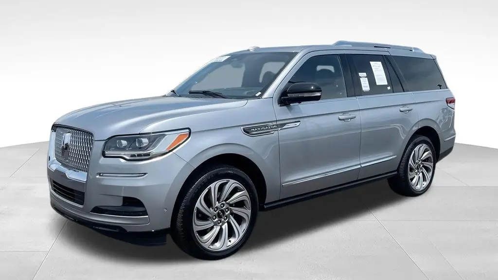 2023 Lincoln Navigator Reserve