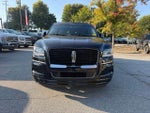 2023 Navigator Thumbnail 7