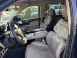 2023 Navigator Thumbnail 10