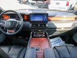 2024 Navigator Thumbnail 6