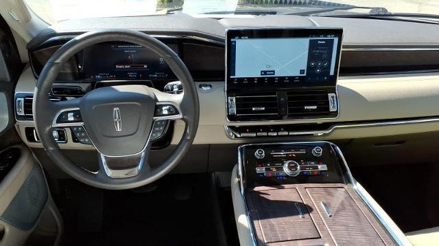 2024 Lincoln Navigator Reserve