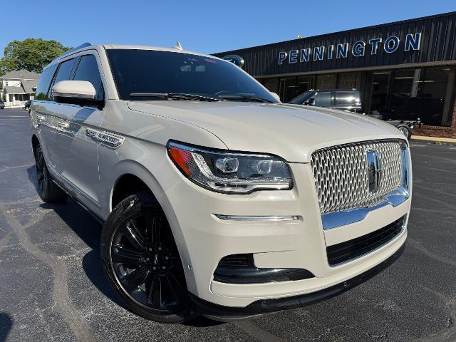 2024 Lincoln Navigator