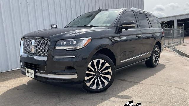 Preowned 2024 Lincoln Navigator Reserve for Sale