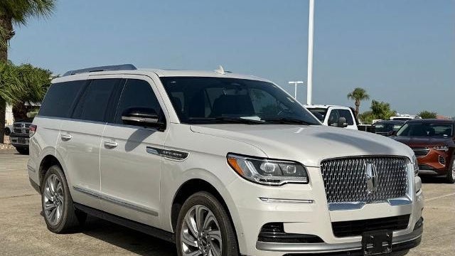 2024 Lincoln Navigator Reserve