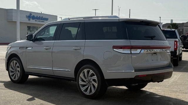 2024 Lincoln Navigator Reserve