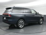 2025 Navigator Thumbnail 7