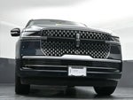 2025 Navigator Thumbnail 42