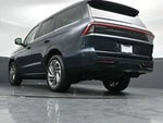 2025 Navigator Thumbnail 46