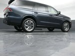 2025 Navigator Thumbnail 47