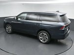 2025 Navigator Thumbnail 53