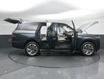 2025 Navigator Thumbnail 64