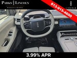 2025 Navigator Thumbnail 13