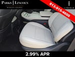 2025 Navigator Thumbnail 16