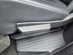 2025 Navigator Thumbnail 32