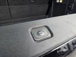 2025 Navigator Thumbnail 35