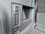 2025 Navigator Thumbnail 37