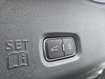 2025 Navigator Thumbnail 39