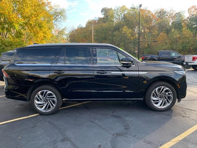 2025 Lincoln Navigator - $76,789