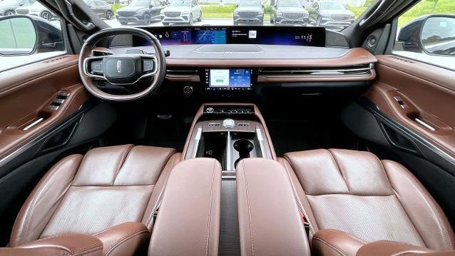 2025 Lincoln Navigator Reserve