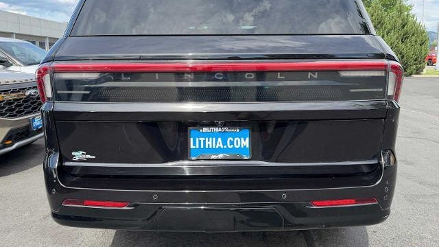 2025 Lincoln Navigator Reserve