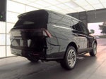 2025 Navigator Thumbnail 4