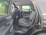 2025 Navigator Thumbnail 16