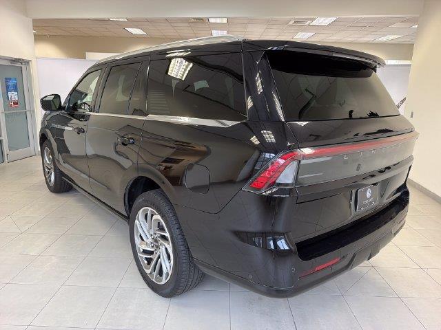 2025 Lincoln Navigator - $71,400