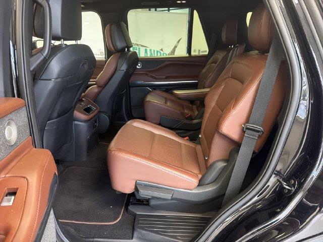 2025 Lincoln Navigator - $71,400