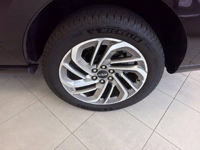 2025 Lincoln Navigator - $71,400