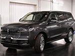2025 Navigator Thumbnail 3