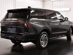 2025 Navigator Thumbnail 7