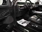 2025 Navigator Thumbnail 14