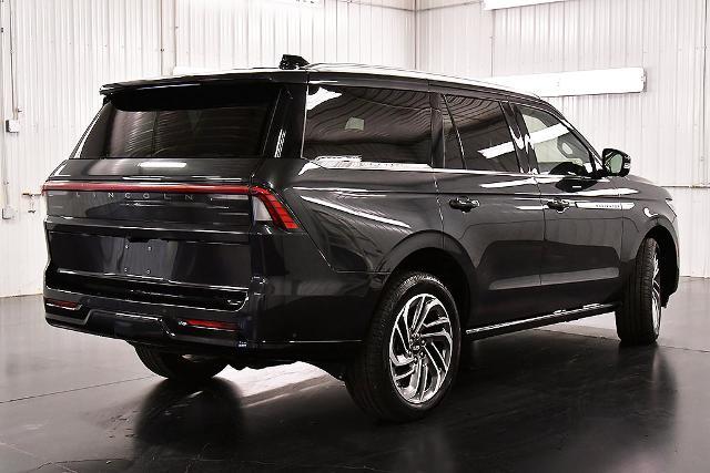 2025 Lincoln Navigator - $75,995