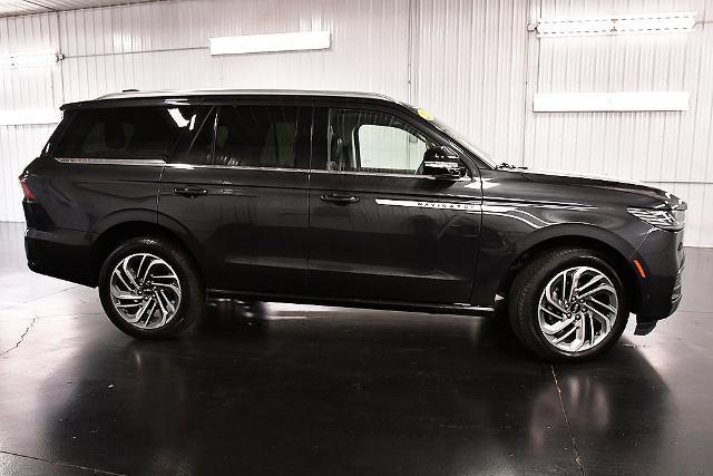 2025 Lincoln Navigator - $75,995