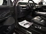 2025 Navigator Thumbnail 14