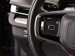 2025 Navigator Thumbnail 18
