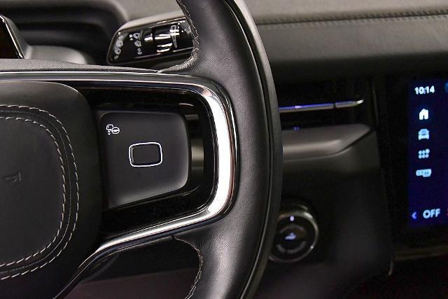 2025 Lincoln Navigator - $75,995