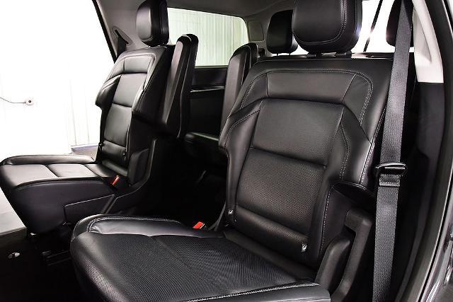 2025 Lincoln Navigator - $75,995