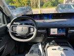 2025 Navigator Thumbnail 18