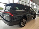 2025 Navigator Thumbnail 5