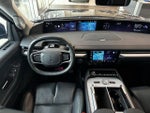 2025 Navigator Thumbnail 12