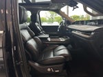 2025 Navigator Thumbnail 33