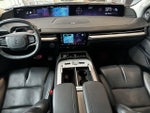 2025 Navigator Thumbnail 14