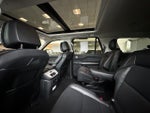 2025 Navigator Thumbnail 17