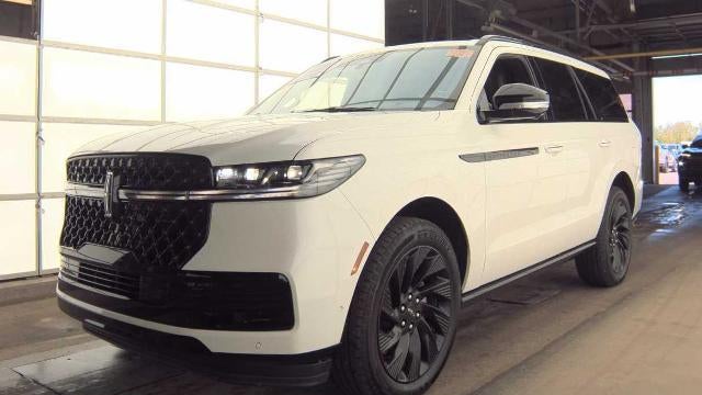 Preowned 2025 Lincoln Navigator Reserve for Sale