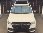 2025 Navigator Thumbnail 2