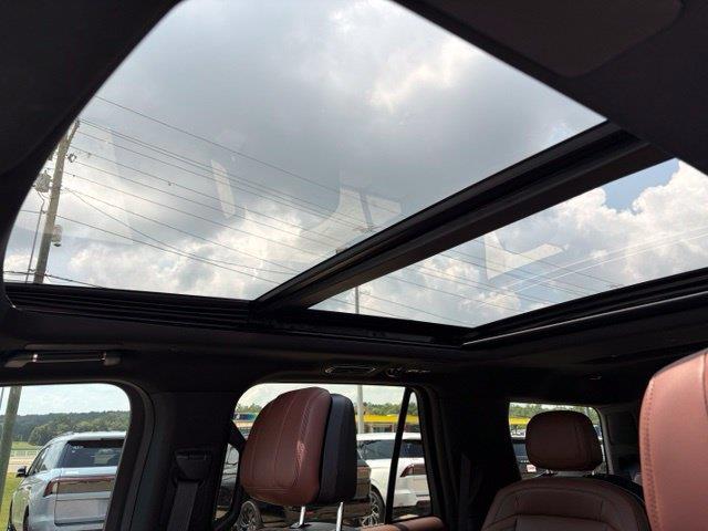 2026 Lincoln Navigator - $93,415