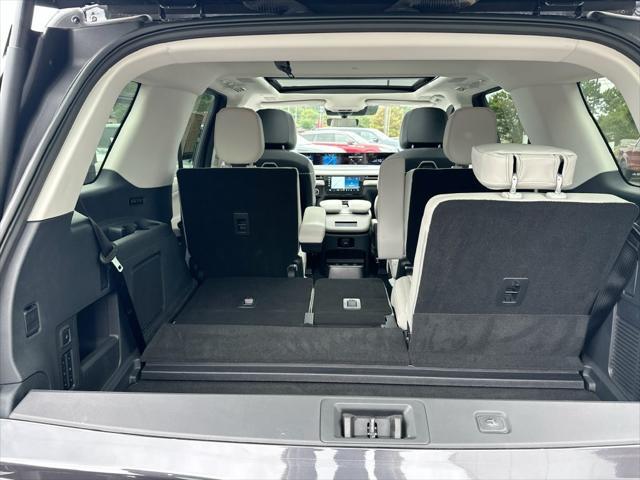 2026 Lincoln Navigator - $95,559