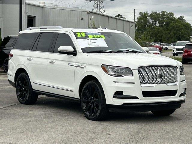 2023 Lincoln Navigator